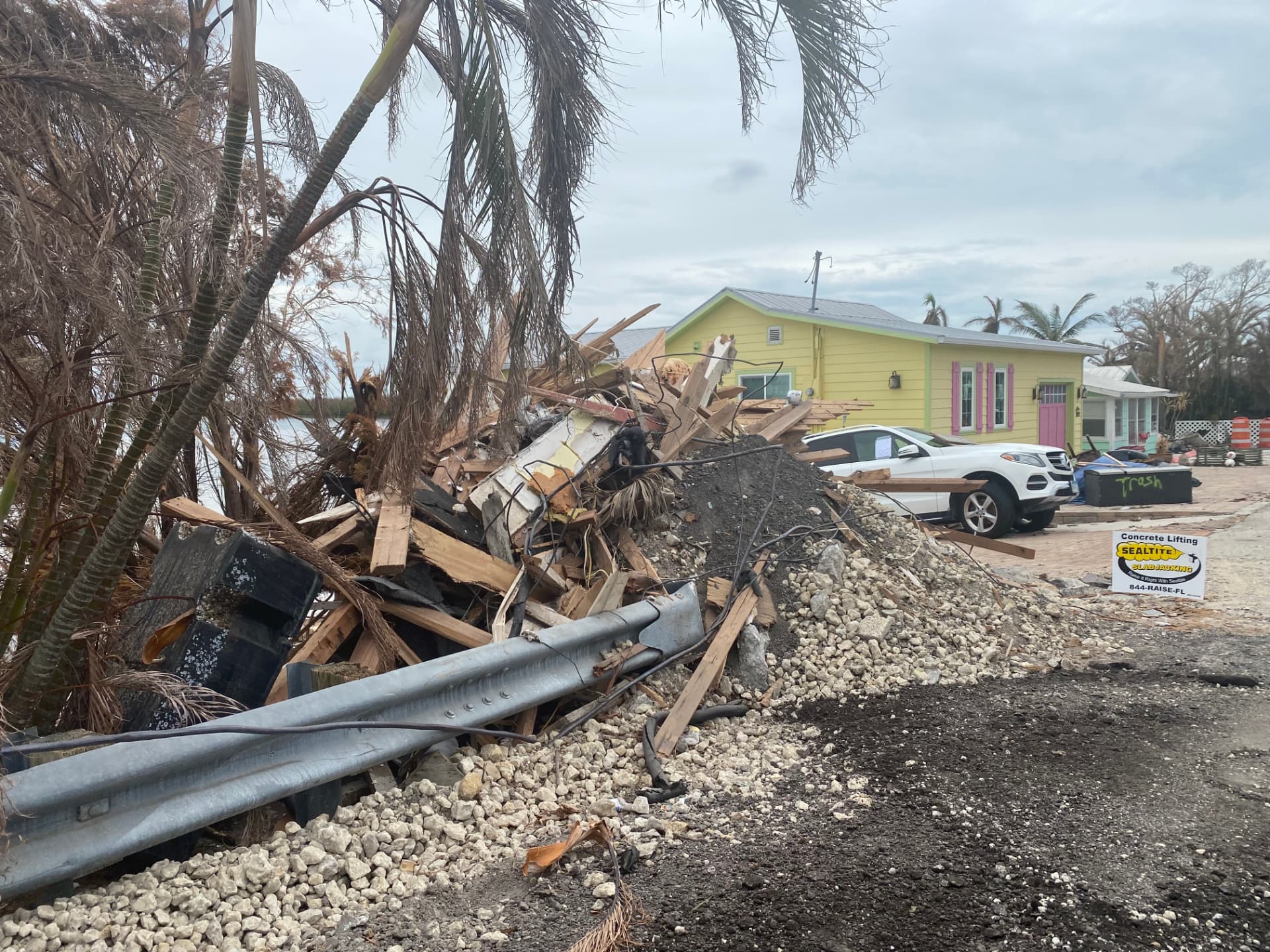 Guardrail and debris